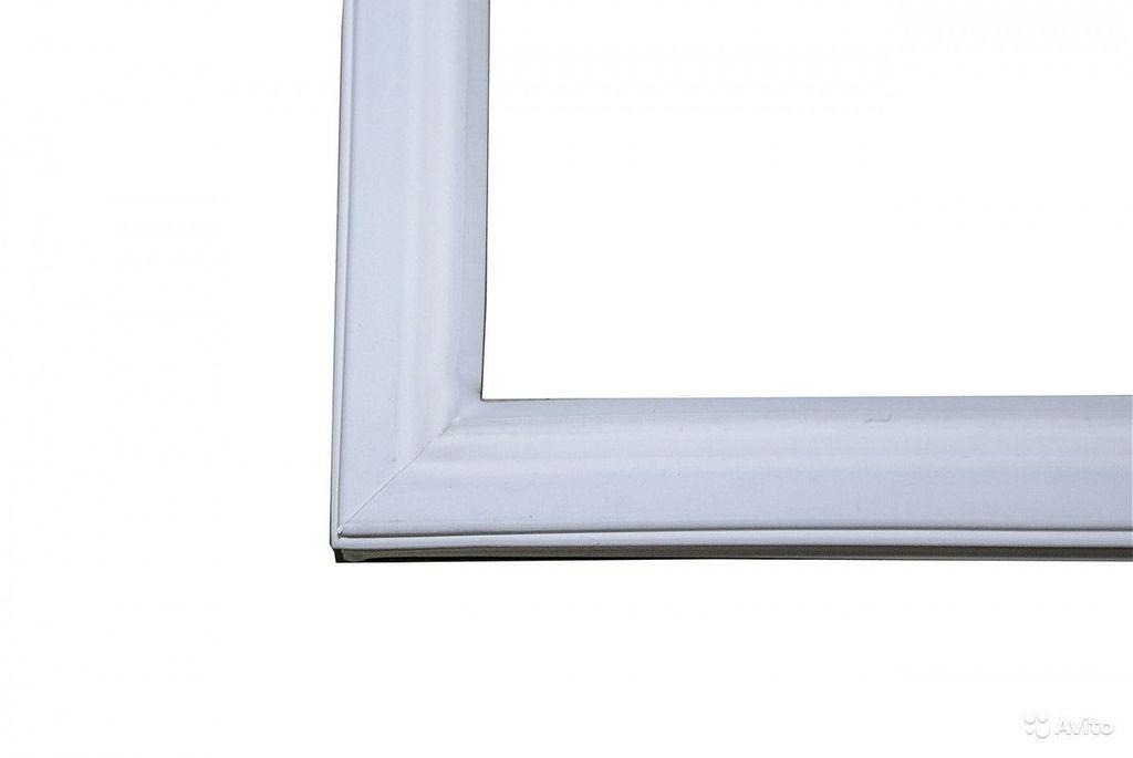 Резина двери холодильной камеры Стинол (57,5*101) C00854009.1 не оригинал.